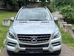 Grau Gebraucht 2012 Mercedes ML350 SUV | 18.490 € (Guter Preis)