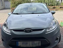 Blau Gebraucht 2009 Ford Fiesta Titanium Kleinwagen | 4.400 € (Fairer Preis)