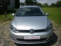 Reflexsilber metallic Gebraucht 2015 VW Golf VII Cup Kombi | 8.900 € (Fairer Preis)