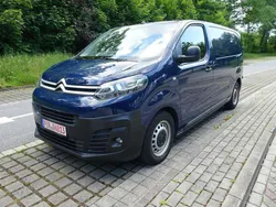 Farbe blau imperial Gebraucht 2018 Citroën Jumpy Business Class Van / Kleinbus | 13.990 € (Guter Preis)