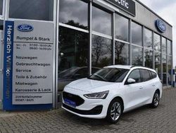 Frostweiß Gebraucht 2022 Ford Focus Cool & Connect Kombi | 18.490 € (Guter Preis)