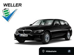 Schwarz ii (schwarz) Gebraucht 2022 BMW 330e Sport Line Kombi | 30.950 € (Fairer Preis)