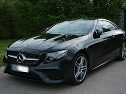 Schwarz Gebraucht 2018 Mercedes E220 Coupé | 33.000 € (Fairer Preis)