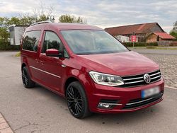 Rot Gebraucht 2015 VW Caddy Van / Kleinbus | 12.900 €