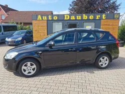 Schwarz Gebraucht 2009 Kia Ceed Kombi | 5.500 € (Teuer)