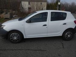 Weiß Gebraucht 2016 Dacia Sandero Ambiance Limousine | 4.900 € (Guter Preis)