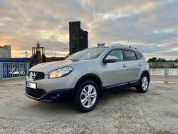 Silber Gebraucht 2010 Nissan Qashqai +2 Tekna SUV | 7.990 € (Fairer Preis)