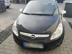Schwarz Gebraucht 2007 Opel Corsa Kleinwagen | 1.200 € (Fairer Preis)