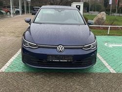Blau Gebraucht 2020 VW Golf VIII Life Limousine | 17.490 € (Fairer Preis)