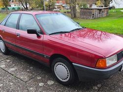 Rot Gebraucht 1990 Audi 80 Limousine | 1.990 €
