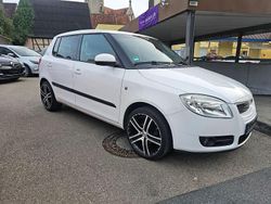 Weiß Gebraucht 2008 Skoda Fabia Ambiente Kleinwagen | 4.490 € (Teuer)