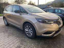 Beige Gebraucht 2016 Renault Espace Intens Van / Kleinbus | 11.999 € (Guter Preis)