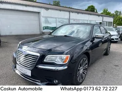 Schwarz Gebraucht 2011 Lancia Thema Limousine | 7.990 €