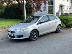 Silber Gebraucht 2008 Fiat Bravo Kleinwagen | 2.800 € (Etwas zu teuer)