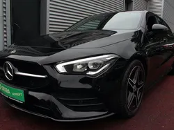 Schwarz Gebraucht 2020 Mercedes CLA200 Shooting Brake AMG line Kombi | 25.982 € (Fairer Preis)