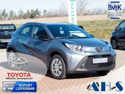 Grau Neu 2025 Toyota Aygo Business Edition Kleinwagen | 18.600 €