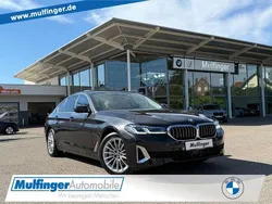 Sophistograu brillanteffekt (metallic) Gebraucht 2023 BMW 530 Limousine | 38.889 € (Guter Preis)