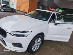 Weiß Gebraucht 2018 Volvo XC60 Momentum SUV | 24.850 € (Guter Preis)