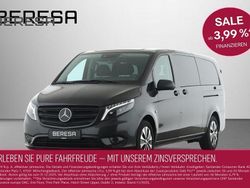 Grau Gebraucht 2024 Mercedes Vito Van / Kleinbus | 44.880 €