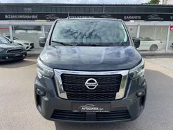 Grau Gebraucht 2021 Nissan NV300 Tekna Van | 30.999 € (Etwas zu teuer)
