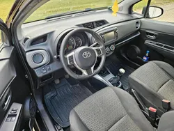 Schwarz Gebraucht 2014 Toyota Yaris Kleinwagen | 4.299 € (Fairer Preis)
