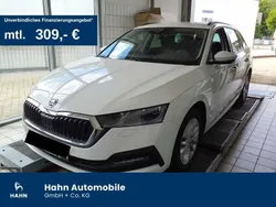 Weiß Gebraucht 2021 Skoda Octavia Ambition Kombi | 22.930 € (Guter Preis)