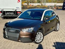 Braun Gebraucht 2011 Audi A1 Ambition Kleinwagen | 5.990 € (Guter Preis)