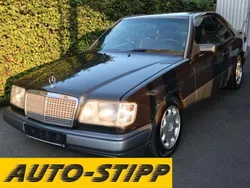 Blauschwarz Gebraucht 1995 Mercedes E320 Coupé | 6.950 €