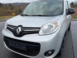 Silber Gebraucht 2015 Renault Kangoo Happy Family Van / Kleinbus | 8.700 € (Fairer Preis)