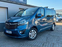 Blau Gebraucht 2018 Opel Vivaro Van / Kleinbus | 11.999 € (Superpreis)