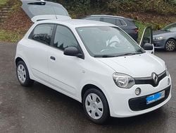 Weiß Gebraucht 2017 Renault Twingo Life Kleinwagen | 8.100 € (Fairer Preis)
