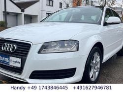 Weiß Gebraucht 2009 Audi A3 Sportback Attraction Limousine | 4.990 € (Guter Preis)
