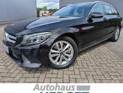 Schwarz Gebraucht 2018 Mercedes C300 Avantgarde Kombi | 21.990 € (Guter Preis)