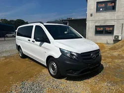 Weiß Gebraucht 2019 Mercedes Vito Van / Kleinbus | 23.900 € (Teuer)