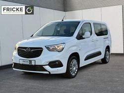 Weiß Gebraucht 2021 Opel Combo Life Edition Van / Kleinbus | 21.980 €