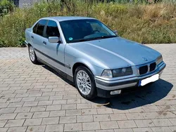 Gebraucht 1999 BMW 323 Limousine | 2.300 € (Etwas zu teuer)