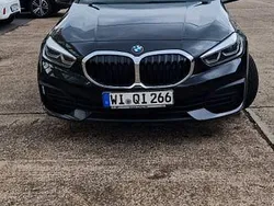 Schwarz Gebraucht 2021 BMW 118 Kleinwagen | 15.000 € (Etwas zu teuer)