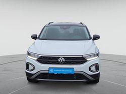 Pure white Gebraucht 2024 VW T-Roc Life SUV | 25.480 € (Fairer Preis)