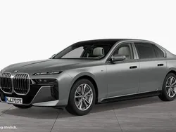 Grau Gebraucht 2024 BMW i7 Comfort Edition Limousine | 104.900 €