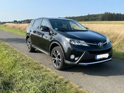 Schwarz Gebraucht 2015 Toyota RAV4 Edition-S SUV | 14.900 € (Fairer Preis)