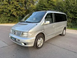 Silber Gebraucht 2000 Mercedes V220 Van / Kleinbus | 5.700 € (Teuer)