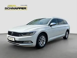 Weiß Gebraucht 2015 VW Passat Comfortline Kombi | 17.380 € (Fairer Preis)