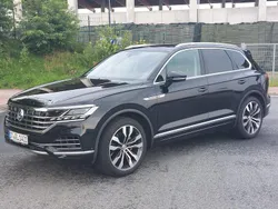 Schwarz Gebraucht 2018 VW Touareg Elegance SUV | 43.900 € (Etwas zu teuer)