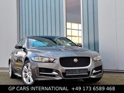 Grau Gebraucht 2016 Jaguar XE R-Sport Limousine | 8.950 €