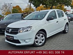 Weiß Gebraucht 2013 Dacia Sandero Ambiance Limousine | 4.890 € (Etwas zu teuer)