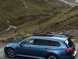 Blau Gebraucht 2016 VW Passat GTE Kombi | 20.900 € (Teuer)