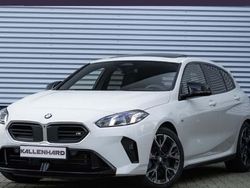 Weiß Gebraucht 2024 BMW M135 Performance Kleinwagen | 43.673 €