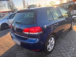 Blau Gebraucht 2012 VW Golf Match Limousine | 4.600 € (Etwas zu teuer)