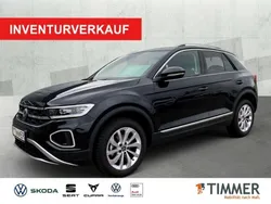 Deep black perleffekt Gebraucht 2024 VW T-Roc Style SUV | 26.880 € (Superpreis)