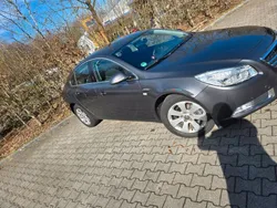 Grau Gebraucht 2009 Opel Insignia Edition Limousine | 6.200 € (Fairer Preis)